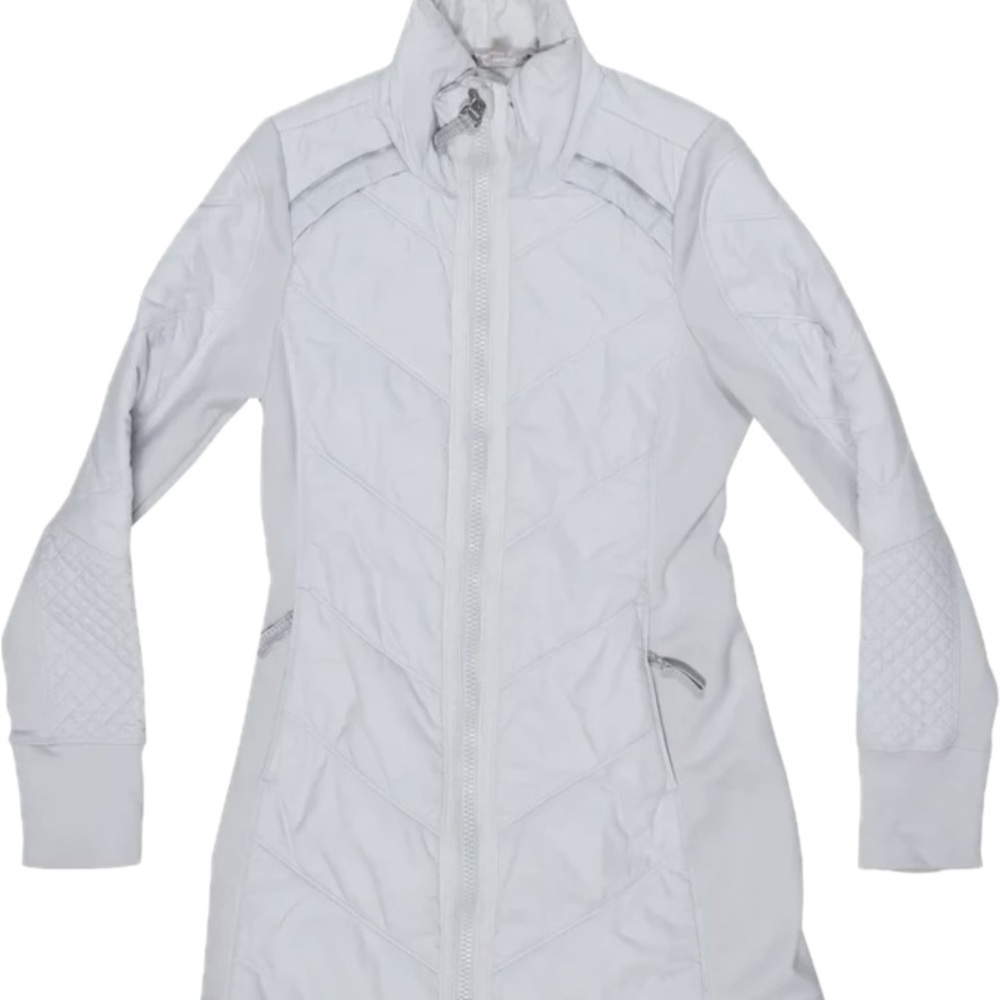 WORN ONCE!!Athleta Light Gray Quilted Primaloft Jacket